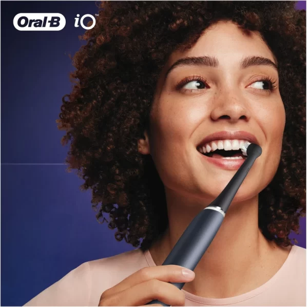 Oral B Aufsteckbürsten IO Ultimative Reinigung Schwarz 5