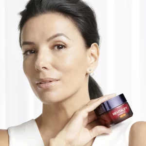 L’Oréal Paris Revitalift Laser X3 Dreifach-Power Anti-Age Pflege Tag LSF25 16